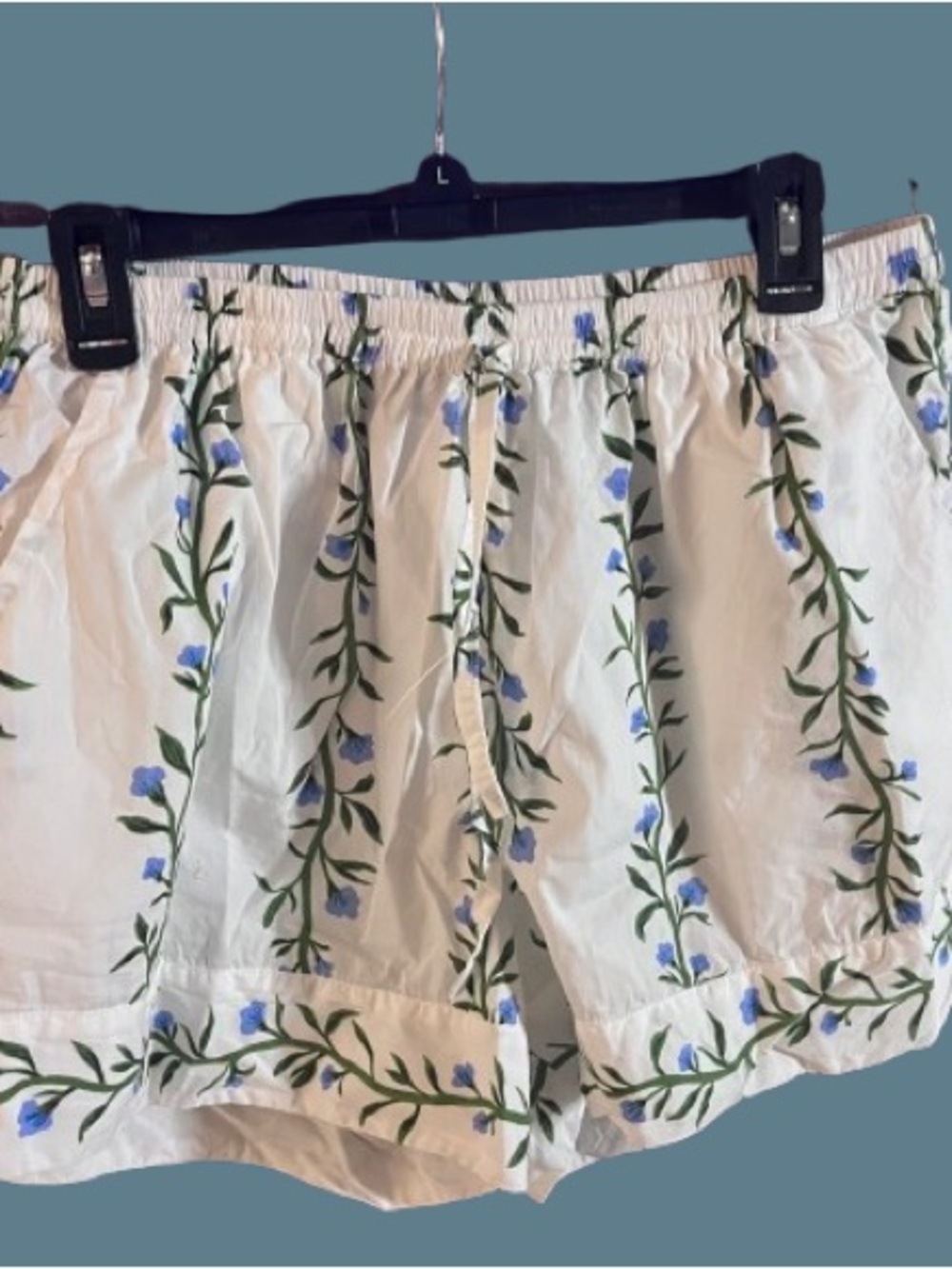 Women’s White Floral-Print Pajama Set - Blue & Green - Picture 7 of 7